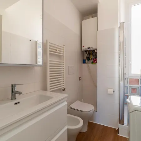 Guesthost - San Lorenzo